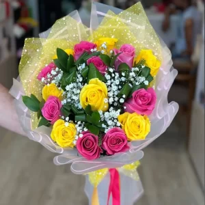 Love in Two Tones Roses Bouquet